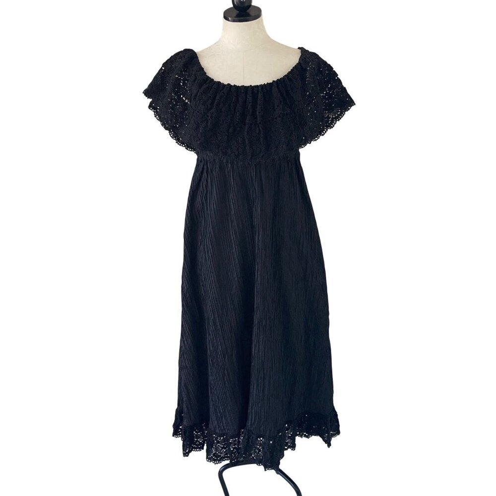 Vintage Womens Dress Size Large Black Pintuck Crochet Lace Trim Bohemia - Picture 10 of 10